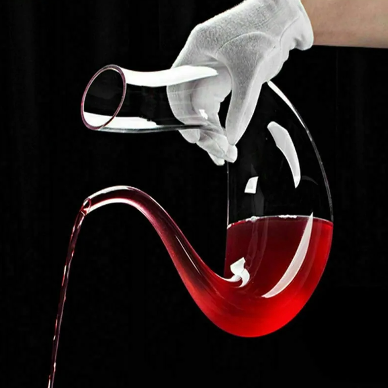 Elegant Crystal Wine Decanter Bottle